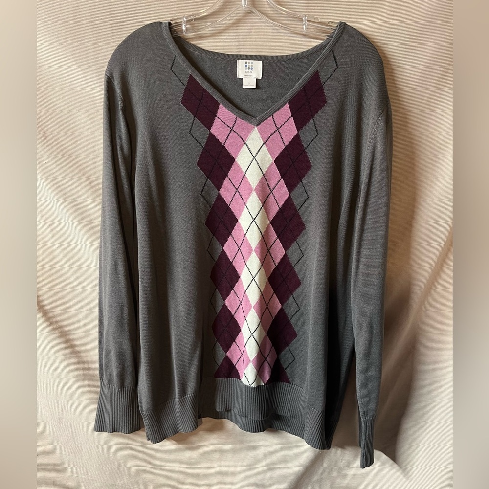 Apt. 9 sweater